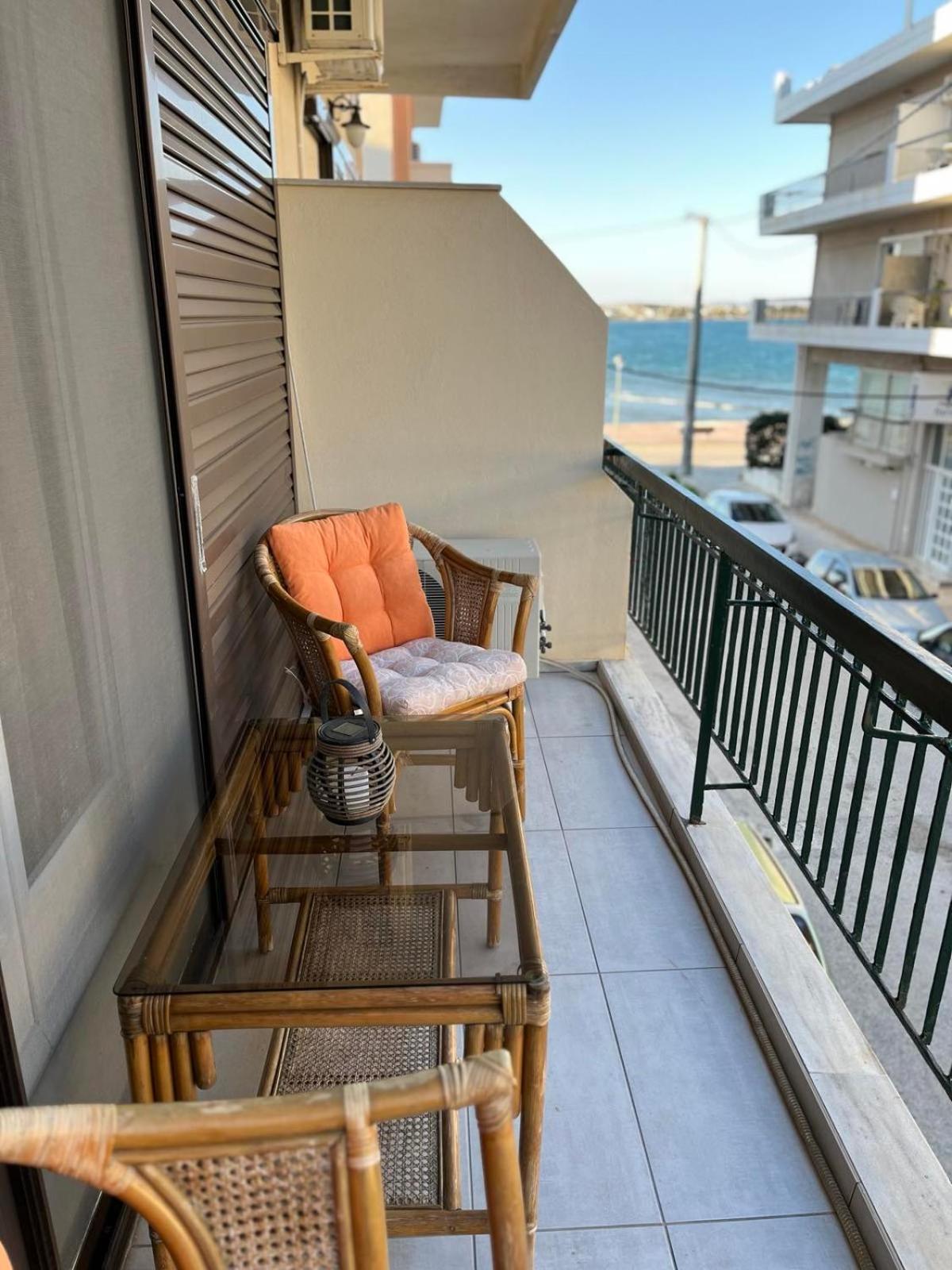 Sea View Apartments Near Athens Airport Artemida  Buitenkant foto