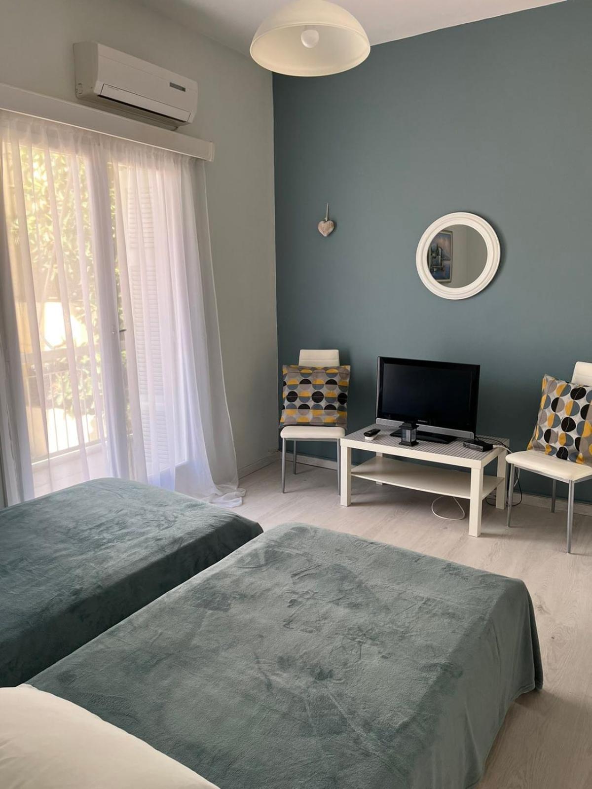 Sea View Apartments Near Athens Airport Artemida  Buitenkant foto
