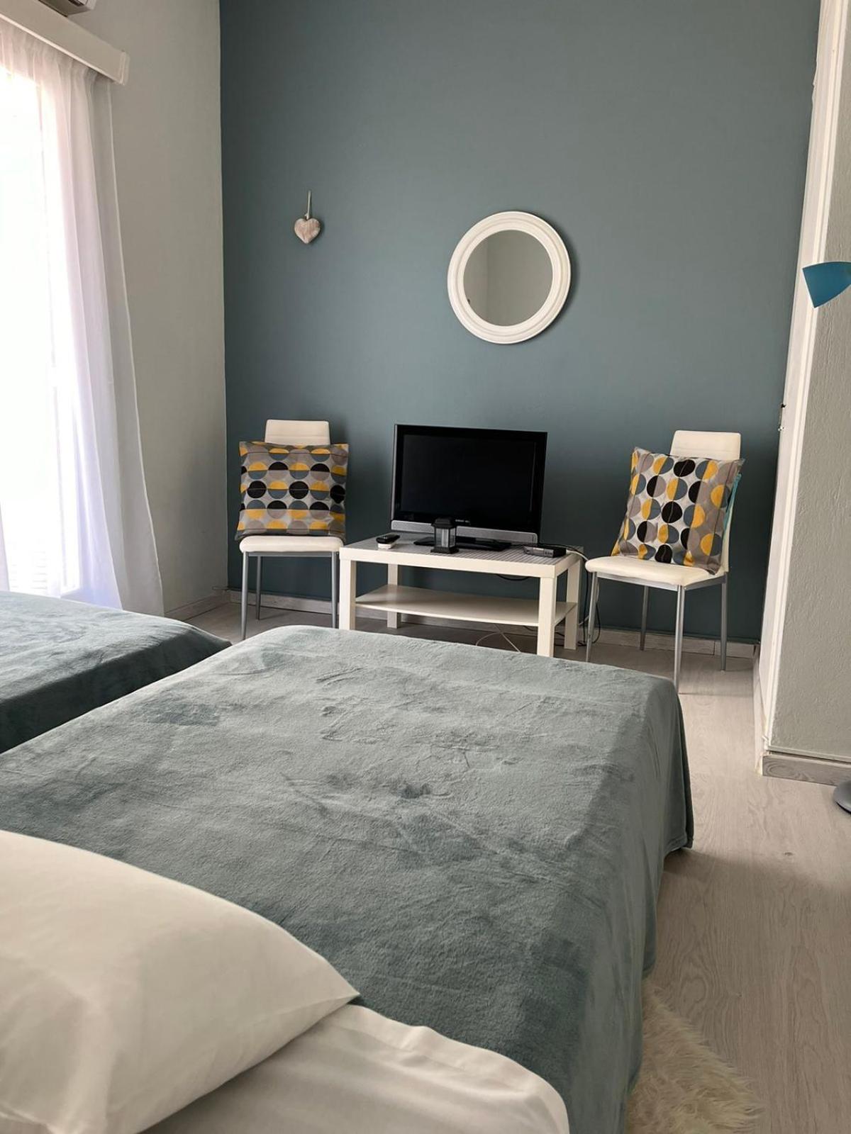 Sea View Apartments Near Athens Airport Artemida  Buitenkant foto